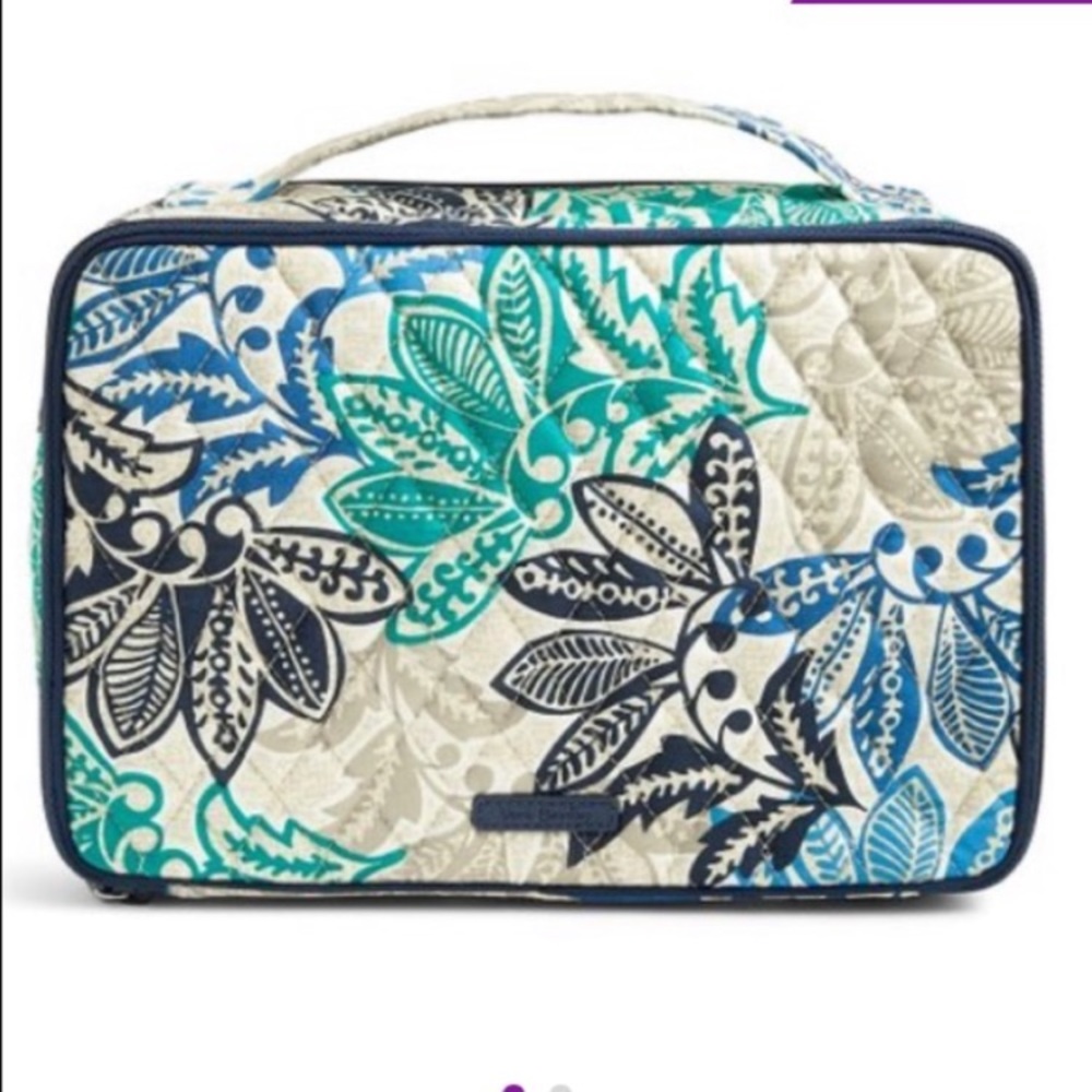 Vera Bradley Large Iconic Brush & Blush Travel Case - Picture 4 of 9